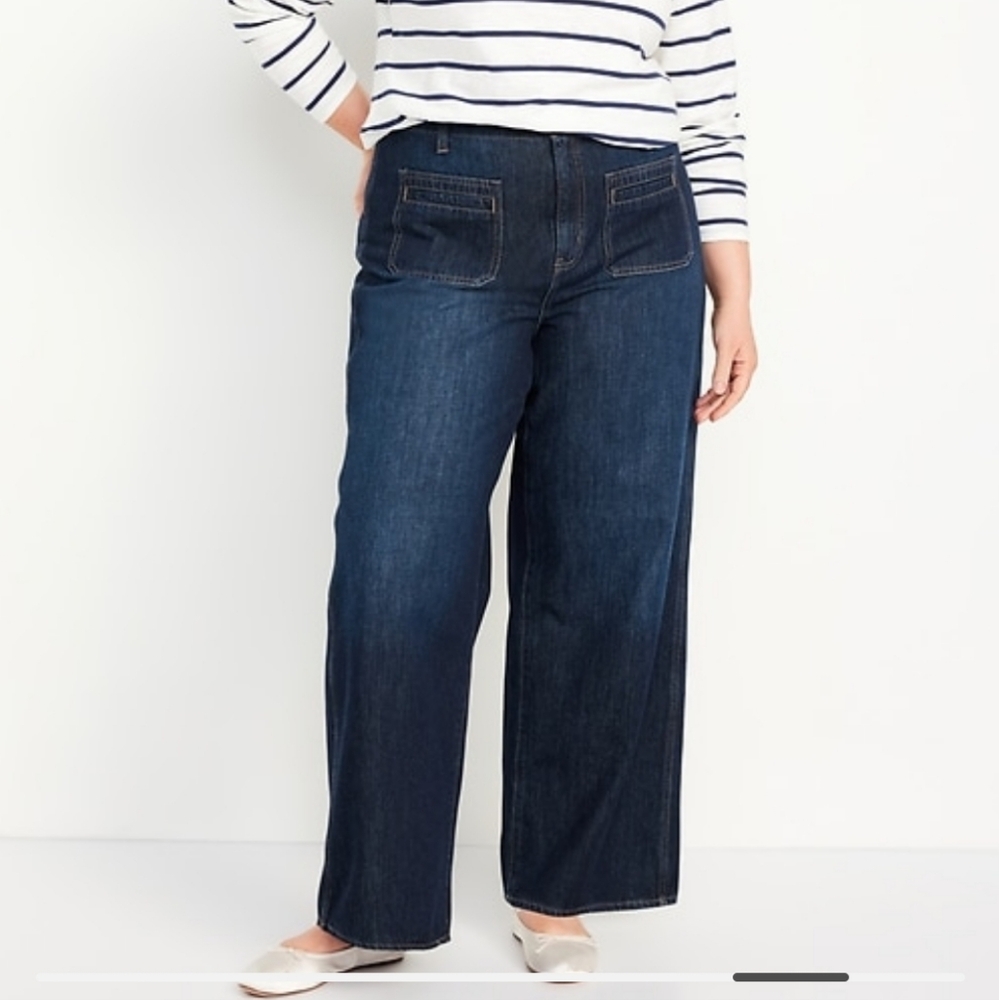 **NWT**High-Rise Wide-Leg Jean